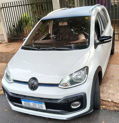 VOLKSWAGEN UP 1.0 170 TSI TOTAL FLEX XTREME 4P MANUAL VOLKSWAGEN UP 1.0 170 TSI TOTAL FLEX XTREME 4P MANUAL